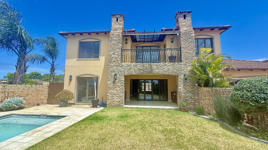 3 Bedroom Property for Sale in Summerstrand Eastern Cape